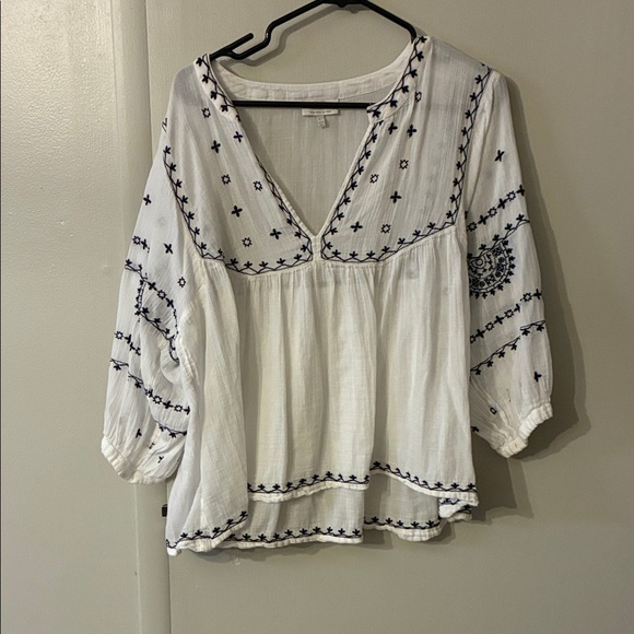 Lucky Brand White and Bblack Embroidered Blouse - Picture 1 of 2